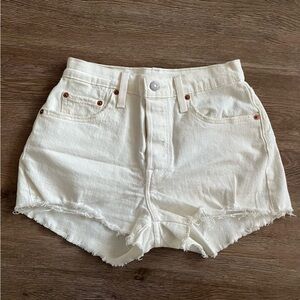 White Denim Levi’s 501 Shorts